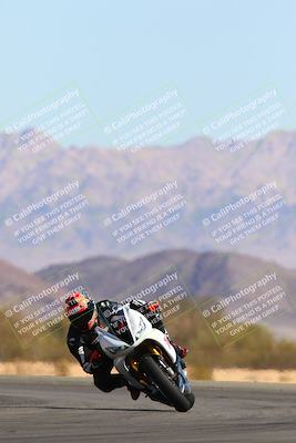 media/Mar-12-2022-SoCal Trackdays (Sat) [[152081554b]]/Turn 14 (10am)/